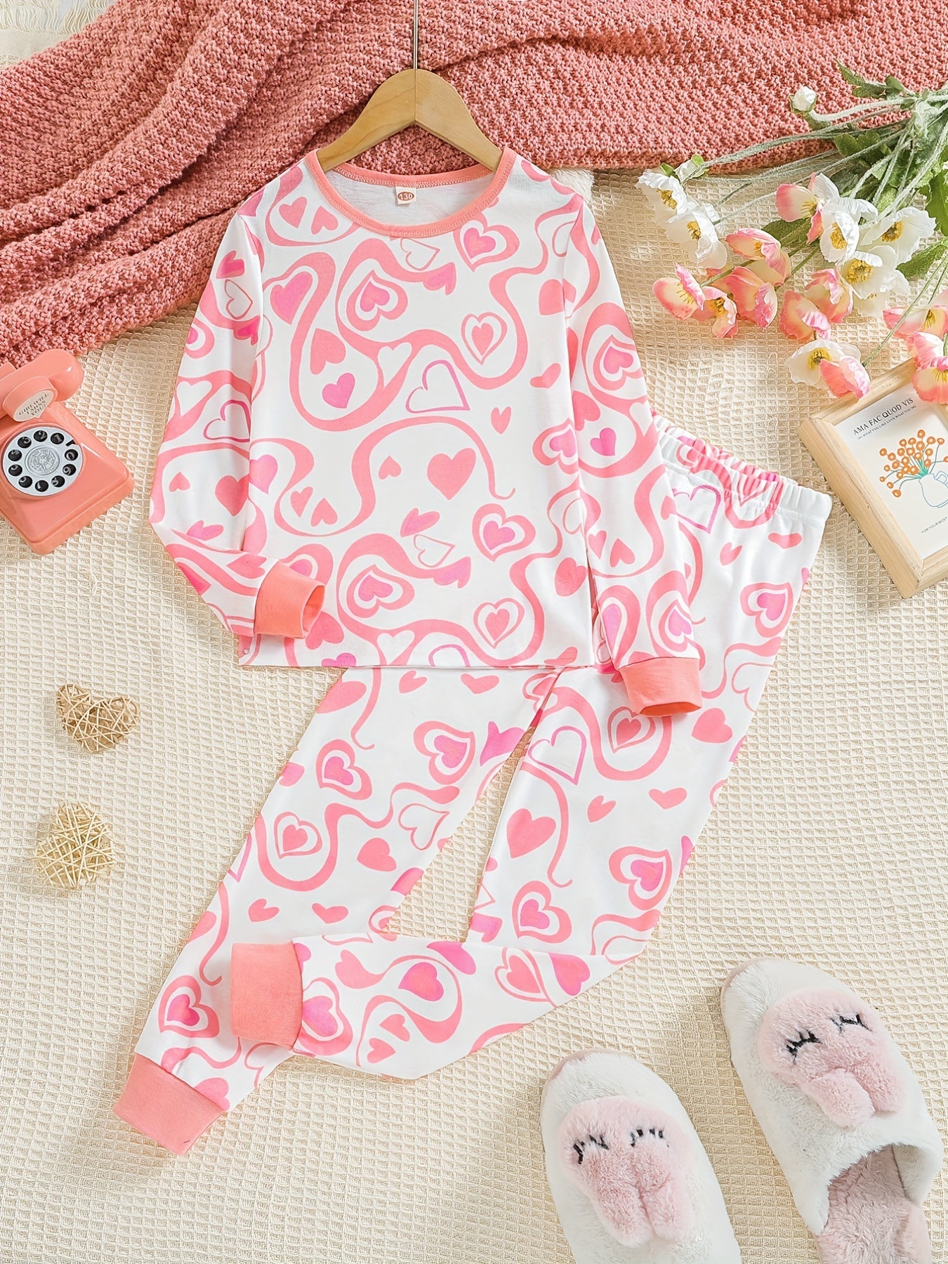 Kid's Love Heart Print Pajamas Set Long Sleeve Top & Pants Girl's Loungewear
