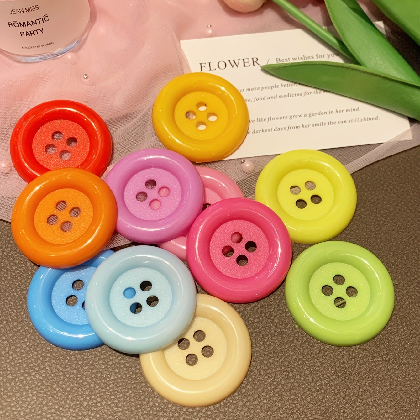 10pcs 4 Large Toy DIY Decorative Button Random DIY Clothing Decoration