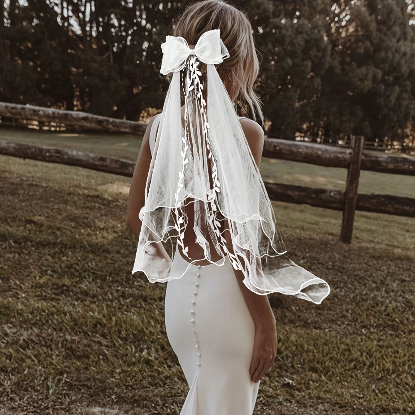 Bow Bridal Veil Tassel Leaf Pattern Double Layer Mesh Headpiece