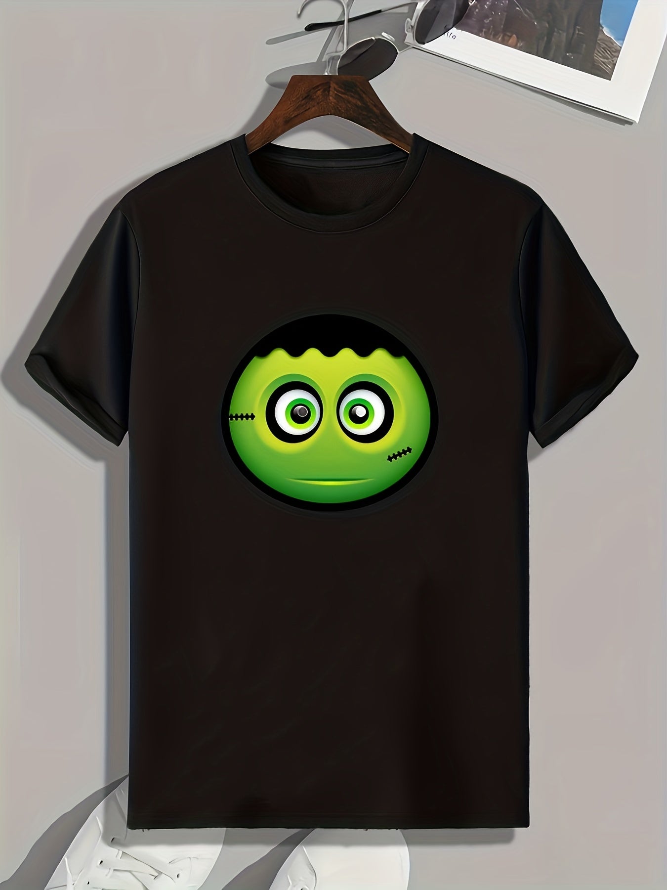 Cartoon Green Face Pattern Print Men's Comfy Sports T Shirt