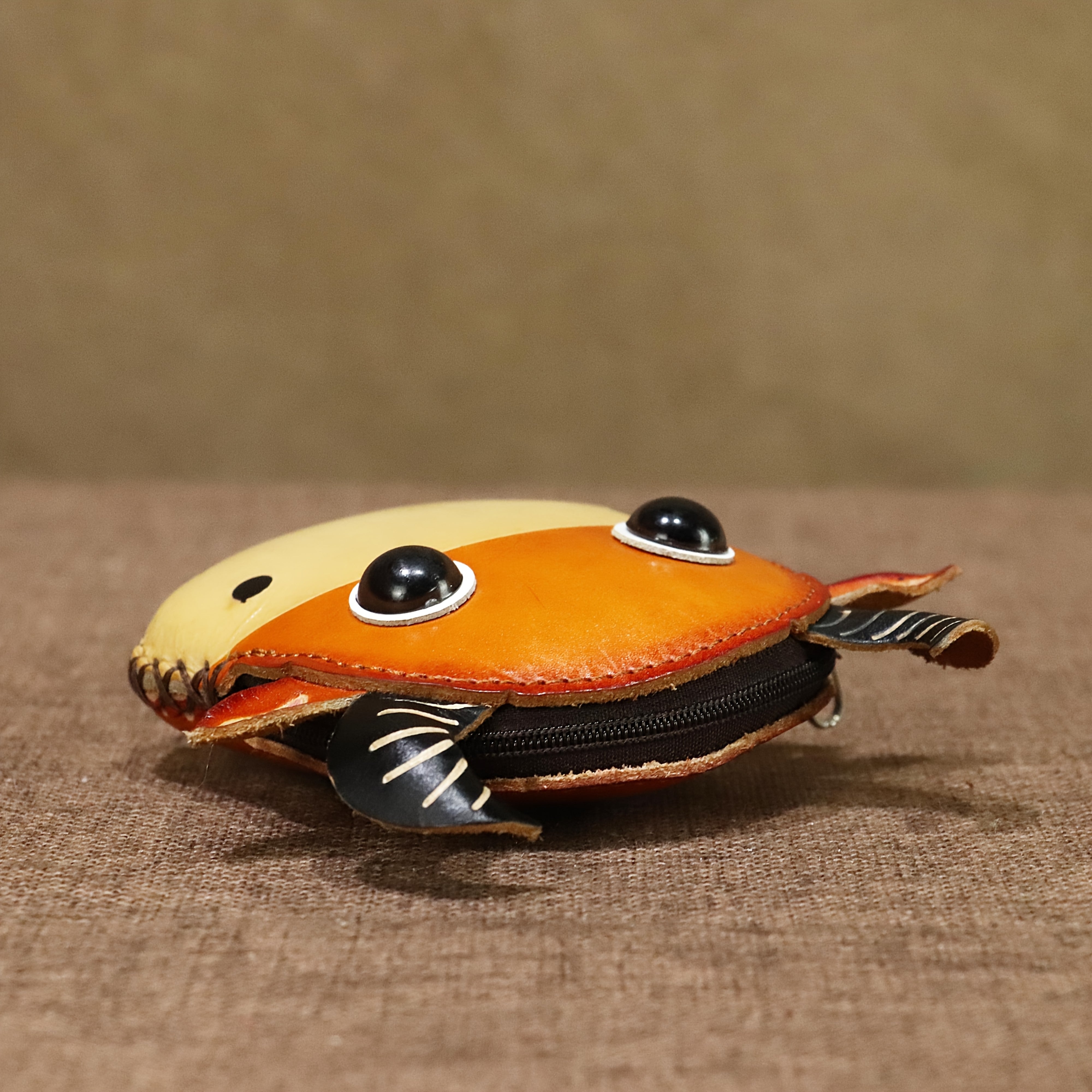 Retro Ox Head Purse with Wrist Strap Cartoon Wallet