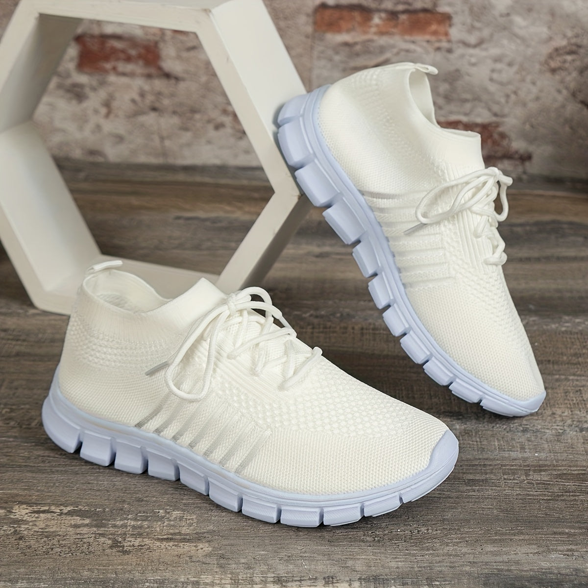 Women's Breathable Tennis Sports Shoes Lightweight Non slip Low Top