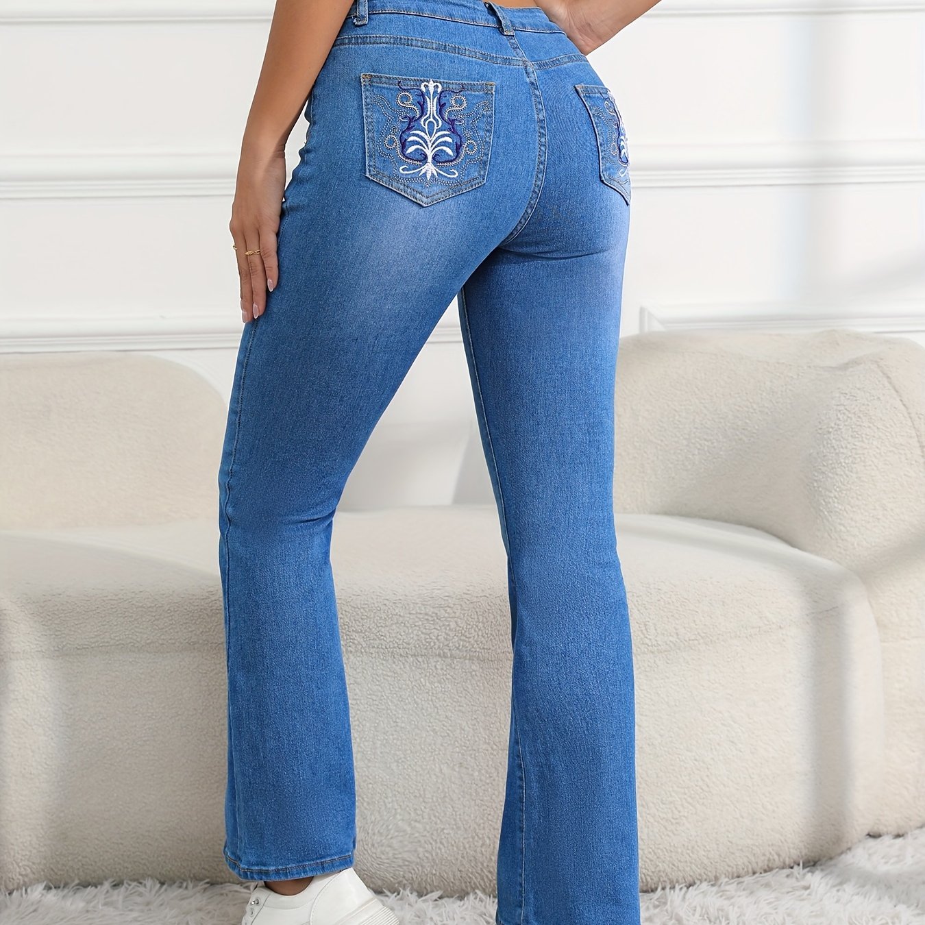 Embroidered Denim Jeans Slash Pockets High Stretch