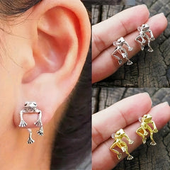 2 Vintage Silvery Frog Stud Earrings for Girls