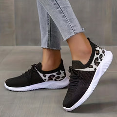Leopard Print Knitted Walking Shoes Lace Up Lightweight Flat Shoes