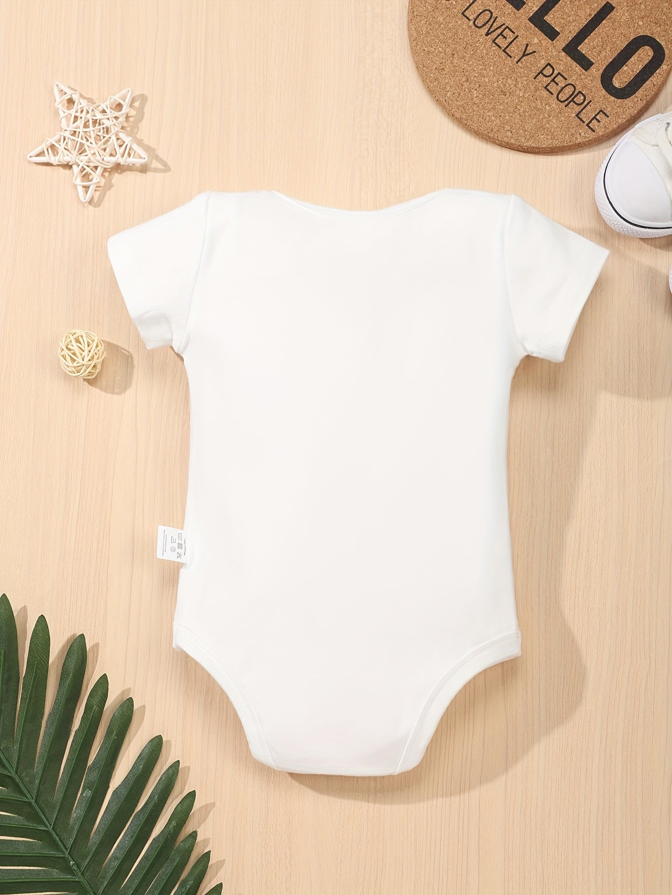 Snowman Smiling Face Print Baby Onesie Soft Romper