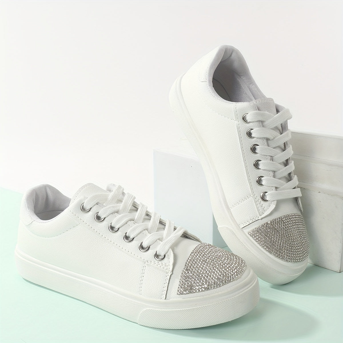 Sparkly Skate Shoes Rhinestone Glitter Sneakers