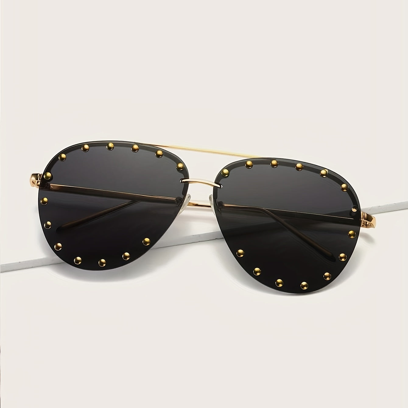 Men's Aviator Studded Metal Sunglasses