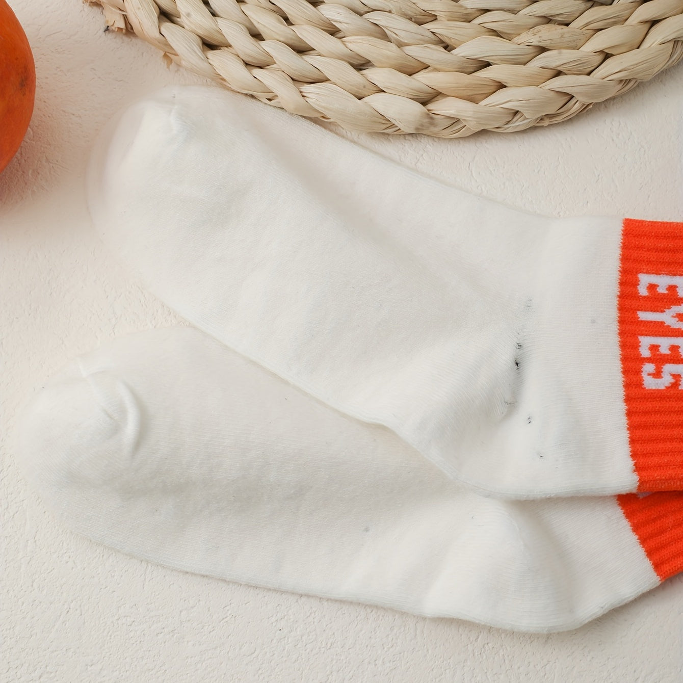 Letter Print Mid Tube Socks Women's Stockings