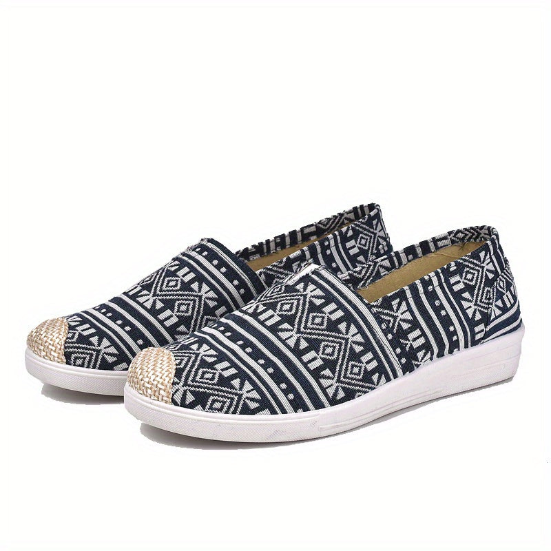 Women's Retro Canvas Slip-On Outdoor Shoes Lightweight Low Top Shoes