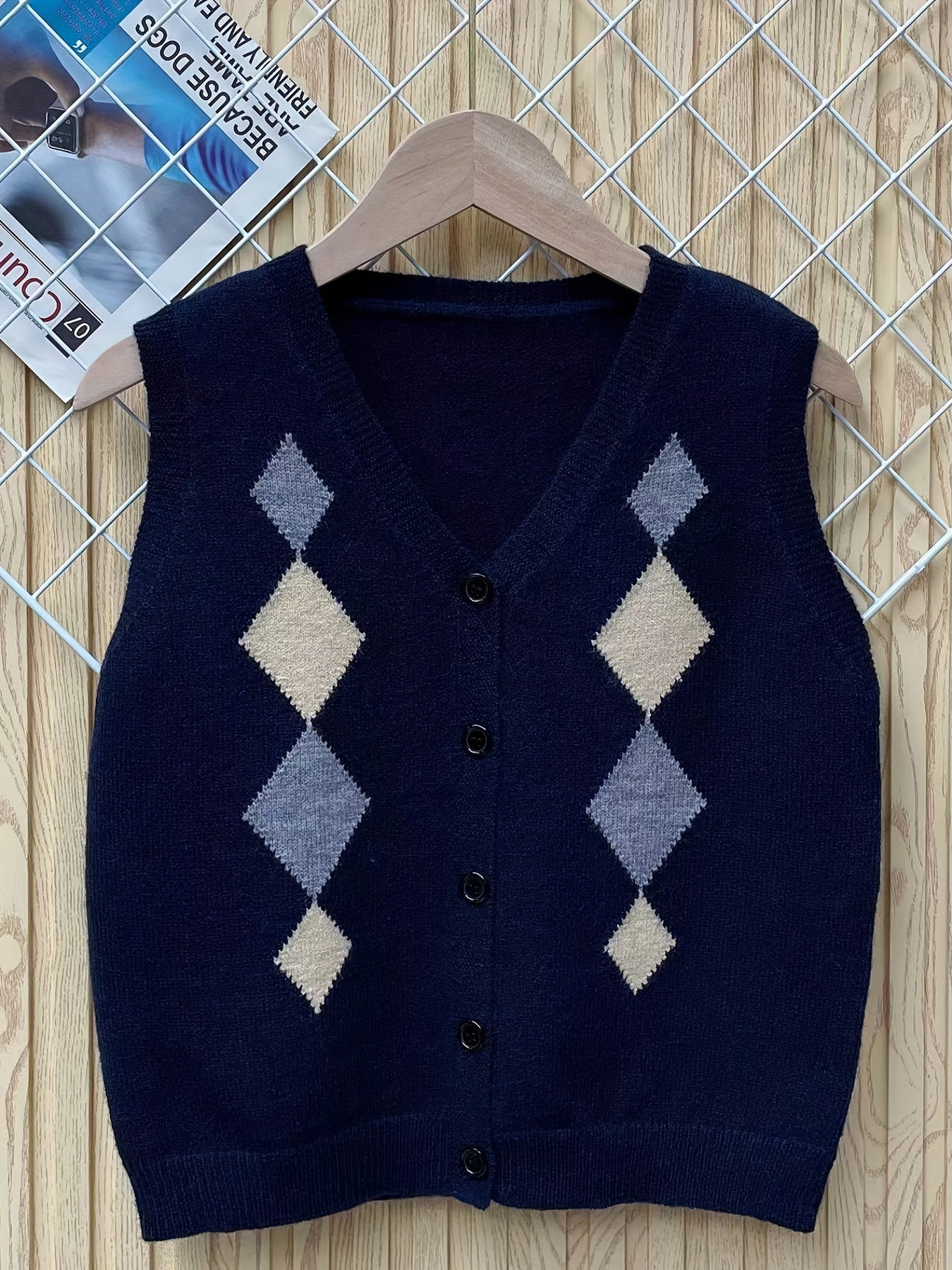 Boys Geometric Print Knitted Vest with Button