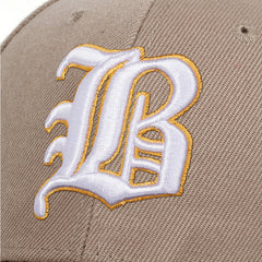Bee Embroidery Khaki Baseball Cap - Unisex