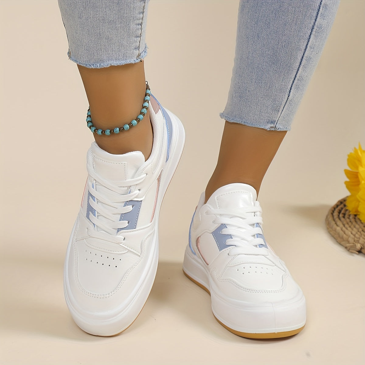 Women's Colorblock Flatform Sneakers Low Round Toe Lace Up Trainers