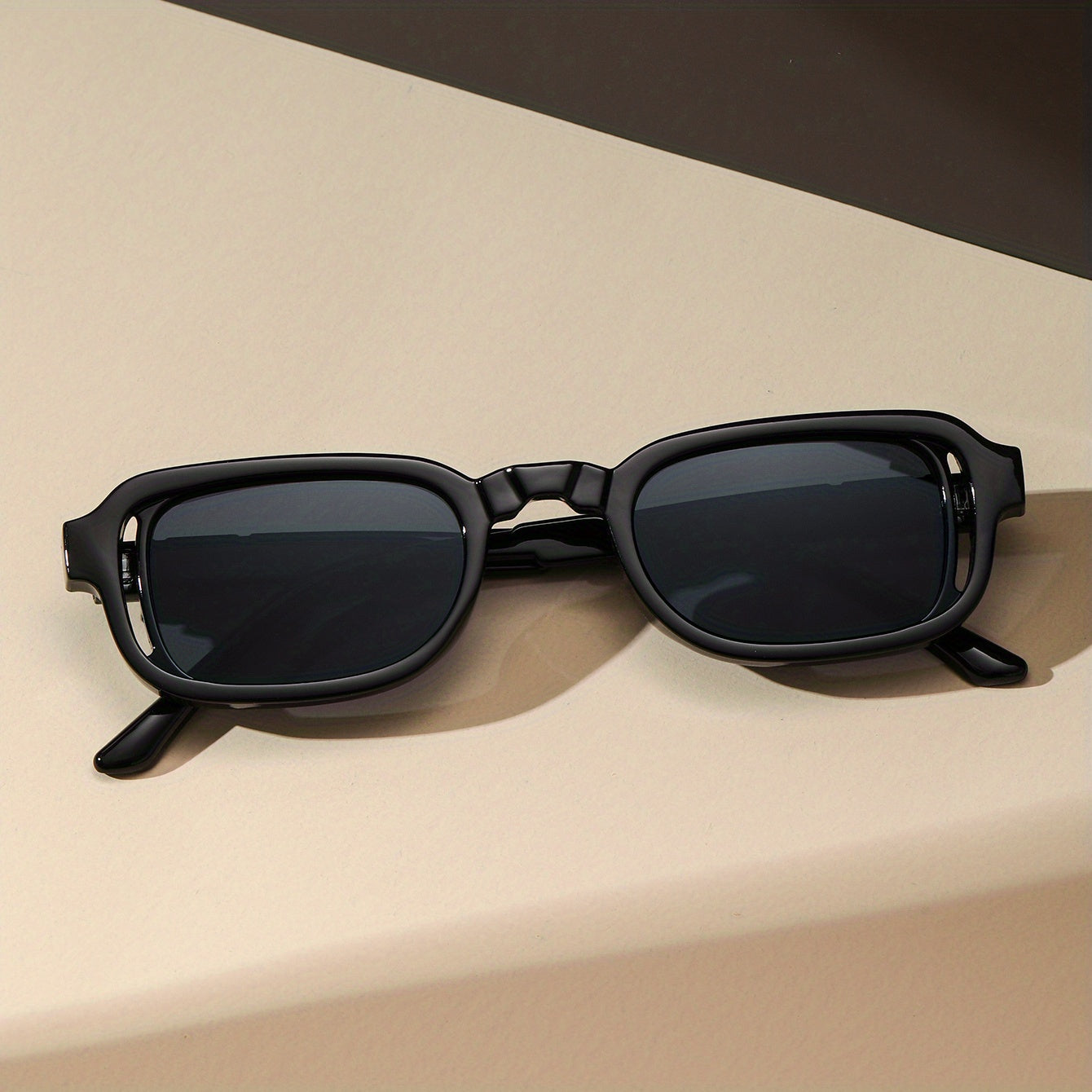 Vintage Square Frame Hollow Sunglasses UV400
