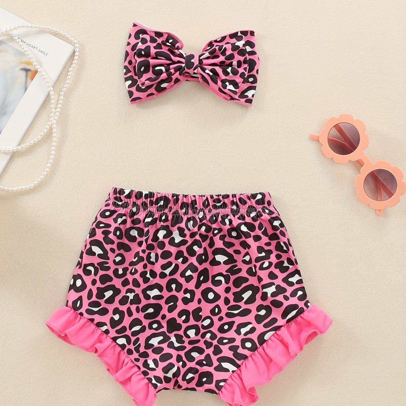 2pcs Baby Girls Leopard Print Shorts & Headband Set