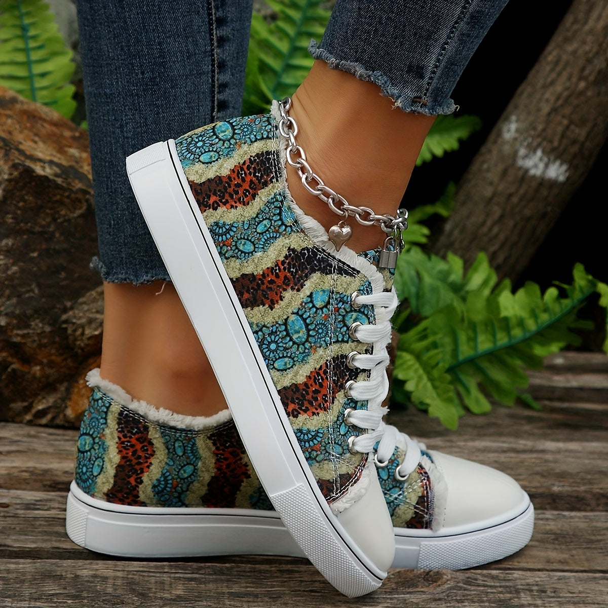 Women's Print Low Top Board Shoes Lightweight Non slip Casual Sport Shoes