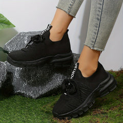 Women's Breathable Lace-Up Sports Shoes