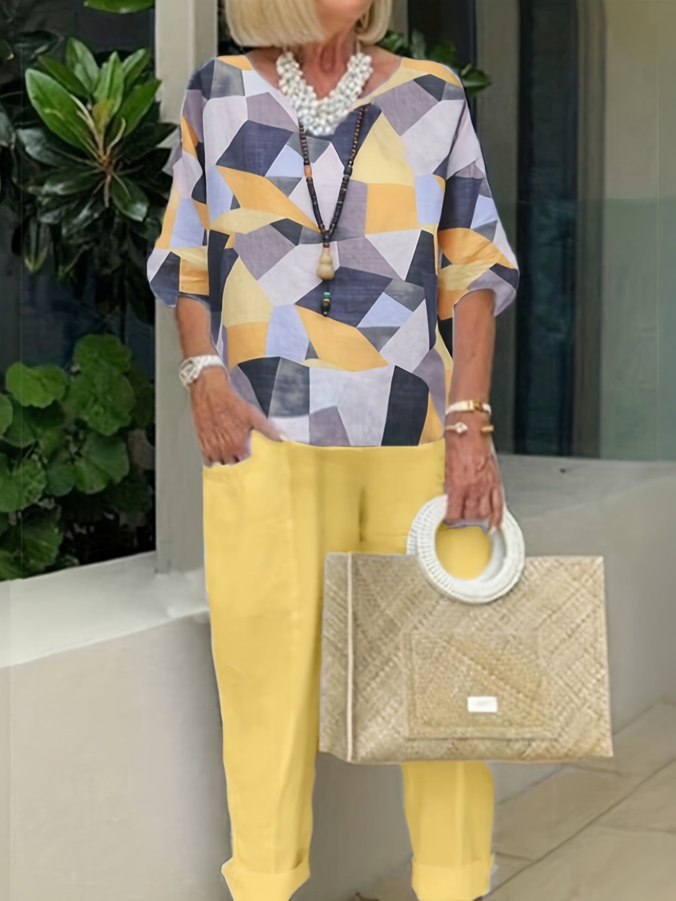 Women's Plus Geometric Print Top & Solid Pants Two Piece Set