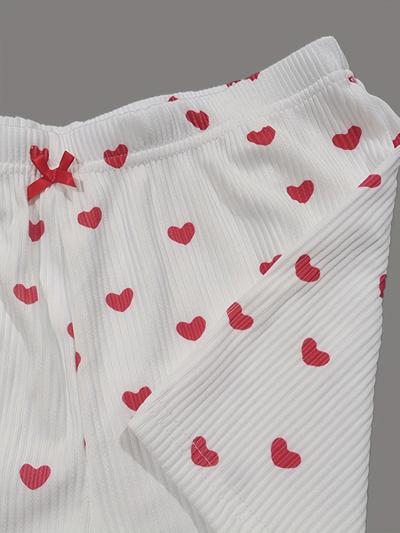 Heart Print Pajama Set Cami Top & Shorts Women's Sleepwear