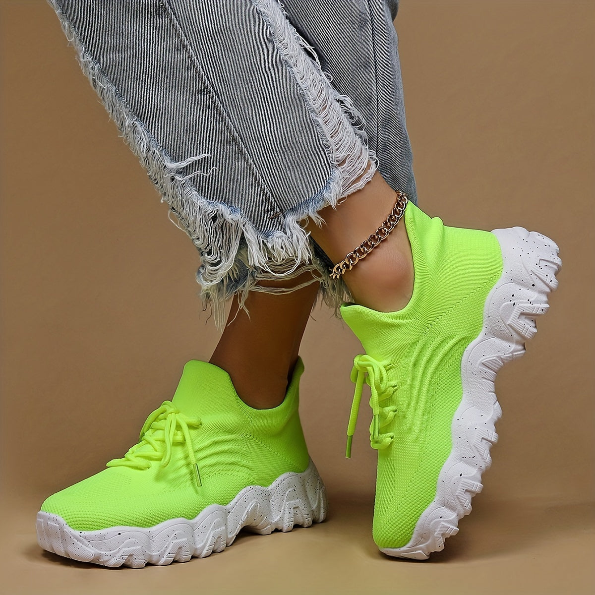 Women's Mesh Running Shoes Breathable Sneakers Lace Up Comfortable Sports