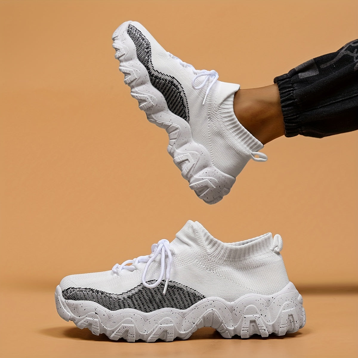 Breathable PLUS SIZE Men's Running Shoes Soft Sole Sneakers for Outdoor Jogging