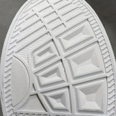 Men's Lace-up Sneakers Skate Shoes Breathable Walking Shoes