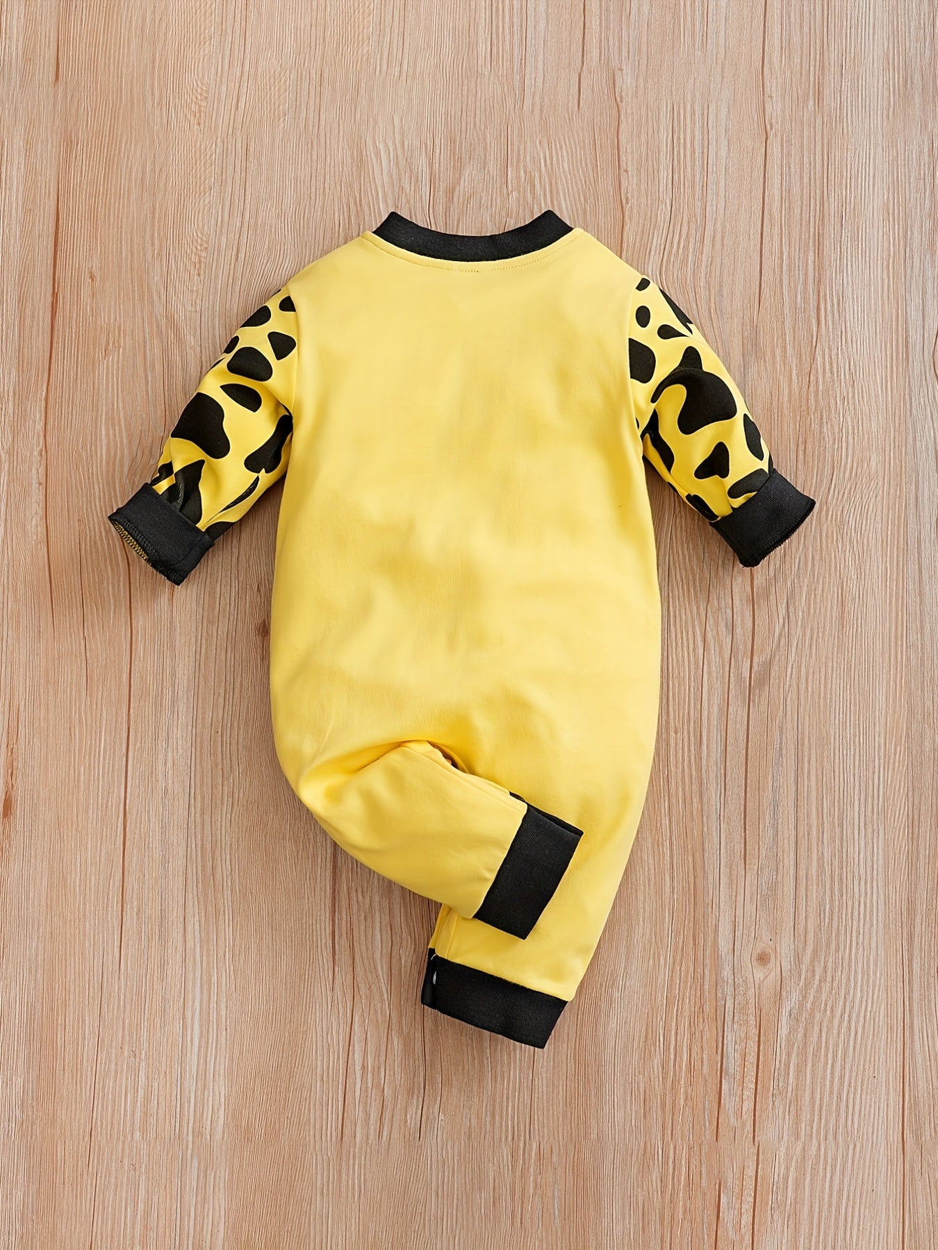 Baby Boy Cow Print Long Sleeve Cotton Onesie