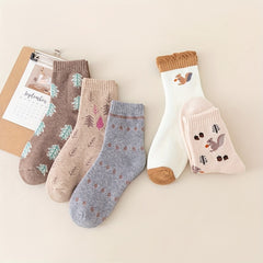 Trees & Squirrel Print Socks Comfy Women's Stockings