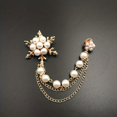 Pearl Ice Flower Tassel Brooch