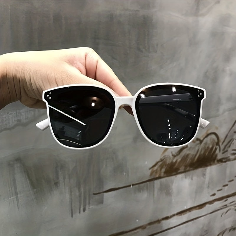 Square Sunglasses Rivet Decor Glasses UV400