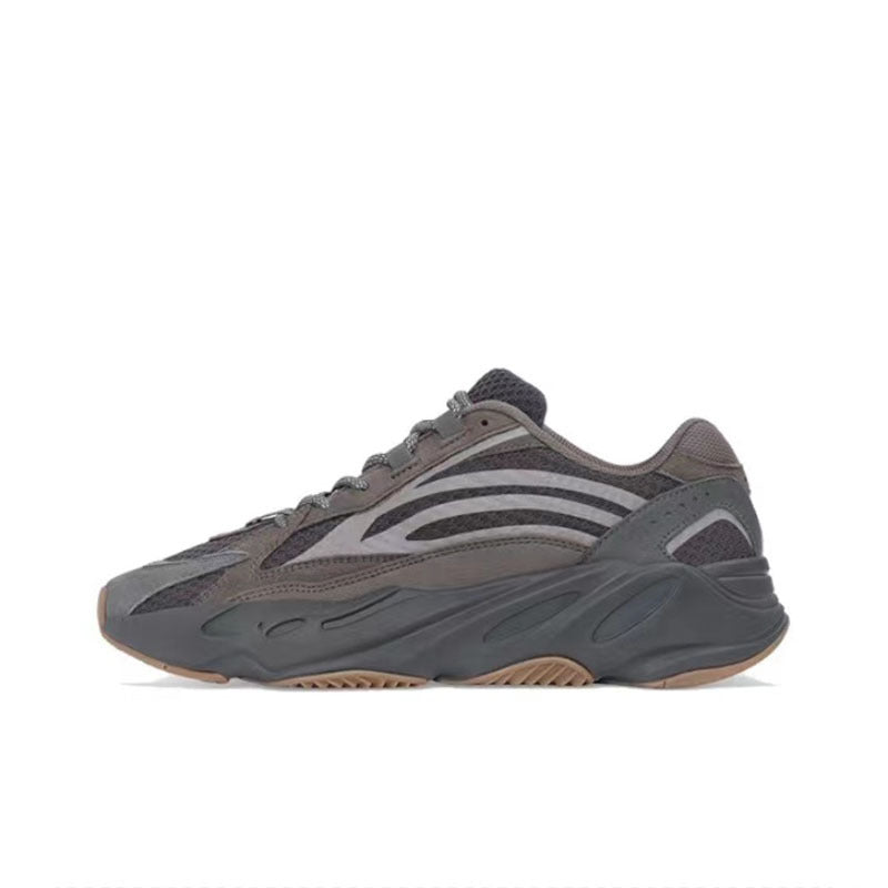 Men's Breathable Athletic Sneakers for Training