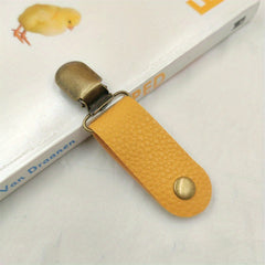 PU Leather Hat Clip For Backpack Luggage Solid Embossed Travel Hat Clip