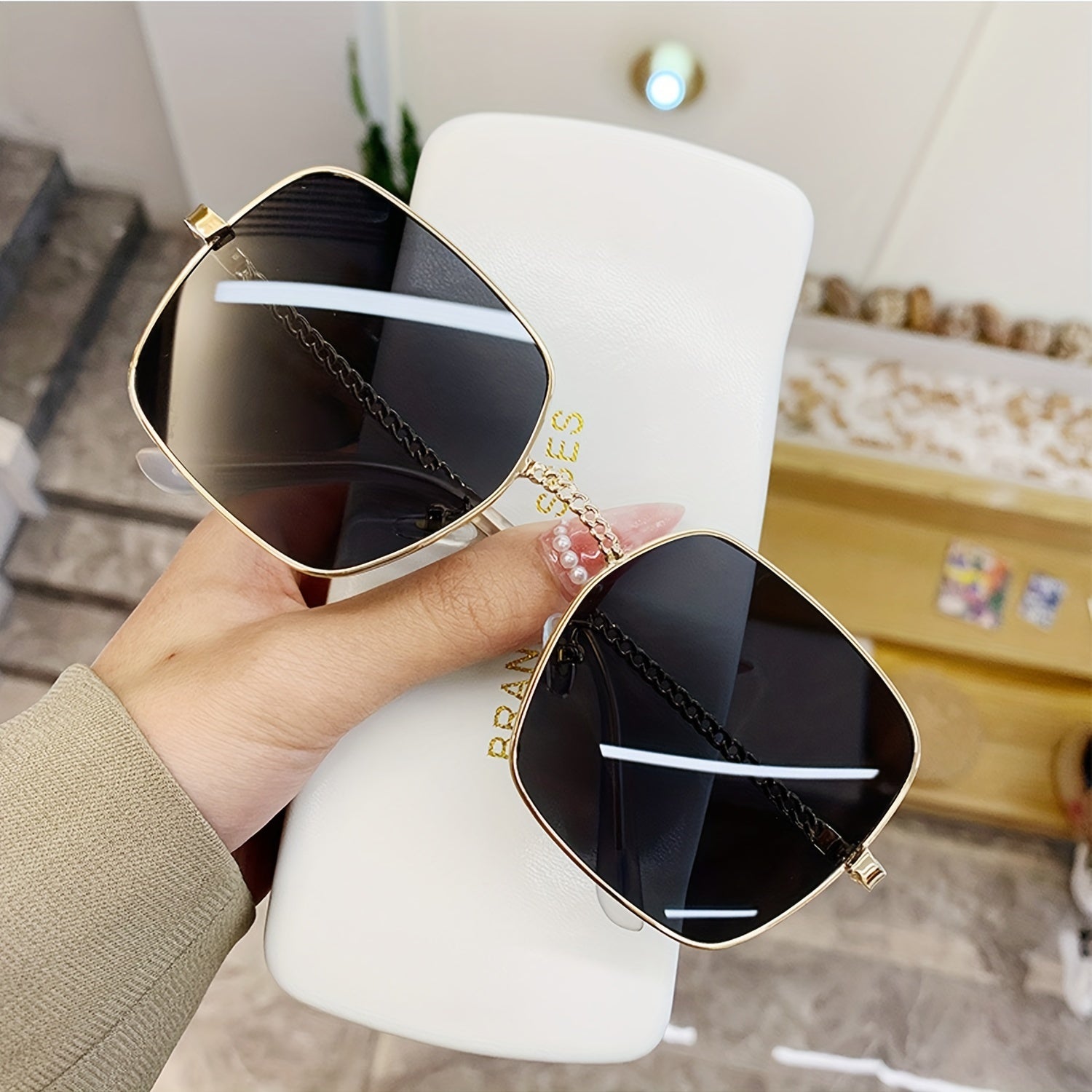 Square Metal Sunglasses Casual Chain Charm Gradient Glasses UV400