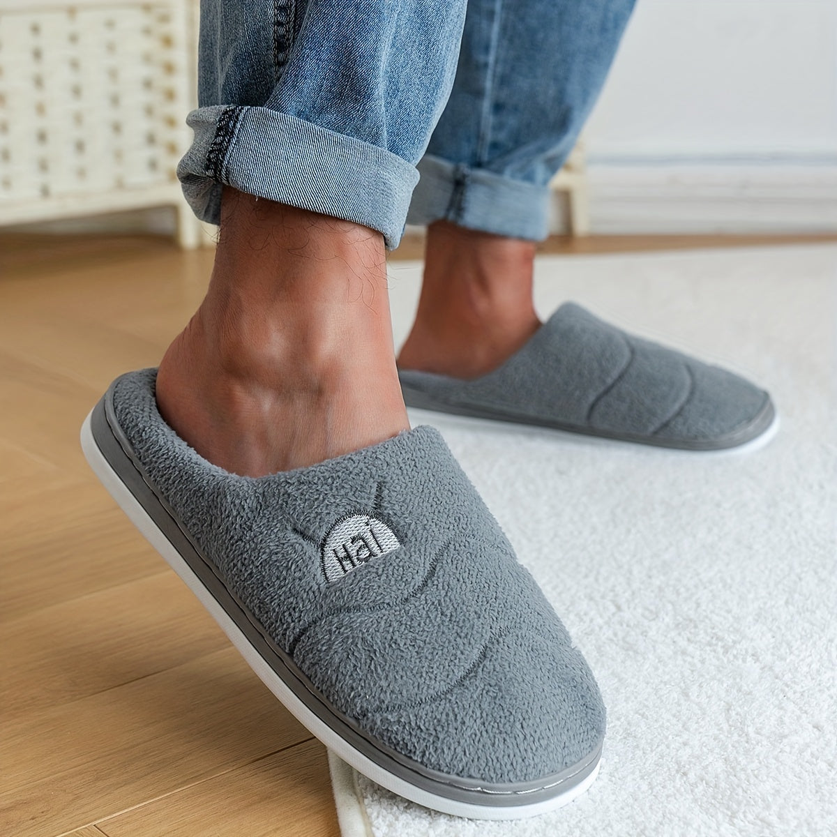 Men's Warm Winter Indoor Slippers Solid Color Soft Home Shoes