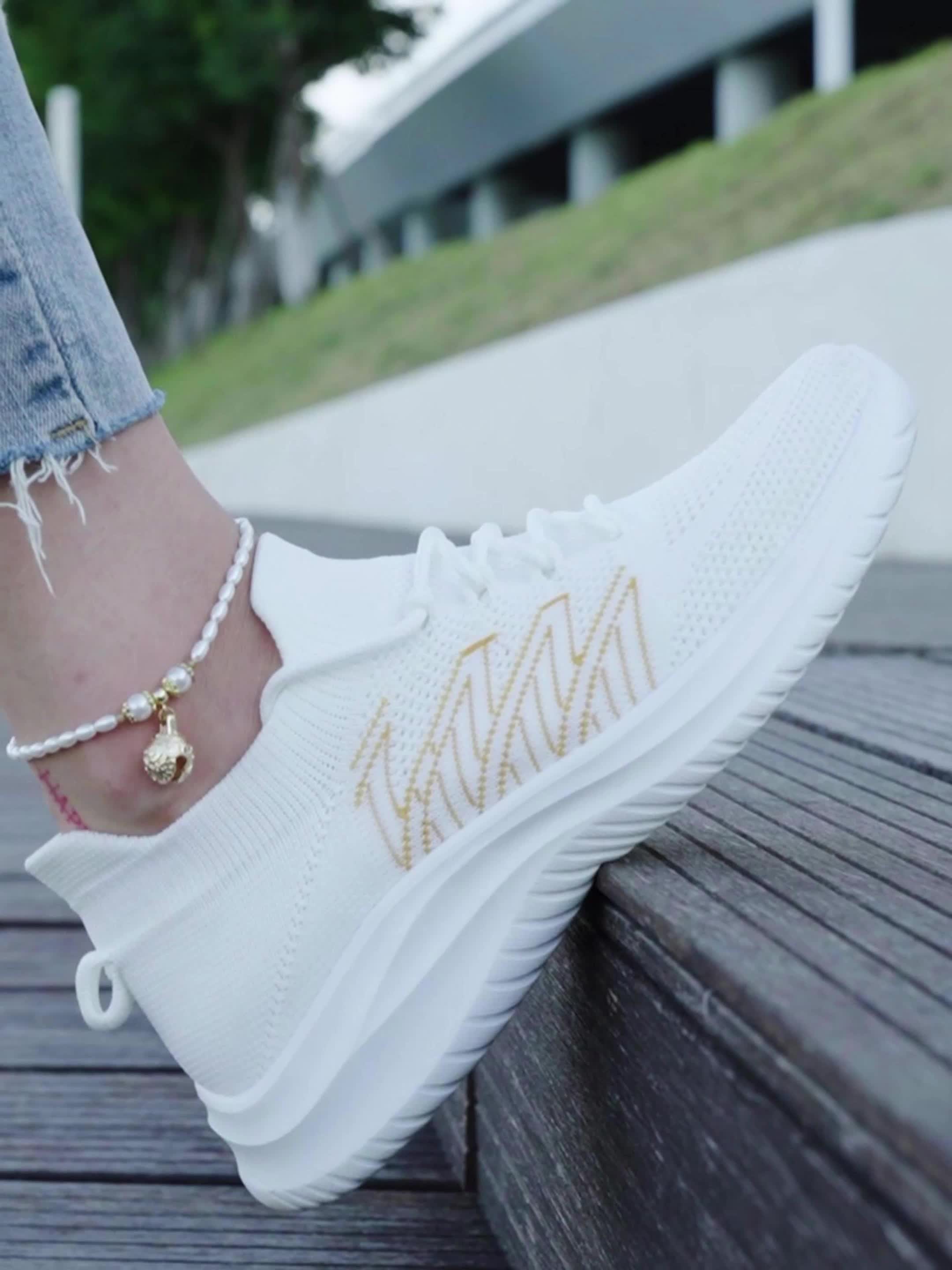 Women's Slip-On Running Shoes Breathable Elastic Casual Sneakers