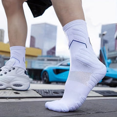 Men's Basketball Socks Thick Padded Crew Socks Non-slip Breathable
