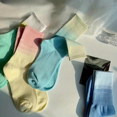 4 Pairs Ombre Crew Socks Soft & Comfy All match Socks Women's Stockings