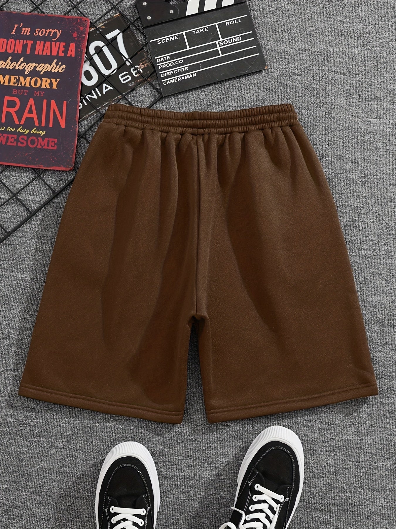 Snake & Child Statue Comfy Shorts Men's Casual Elastic Waist Drawstring Shorts