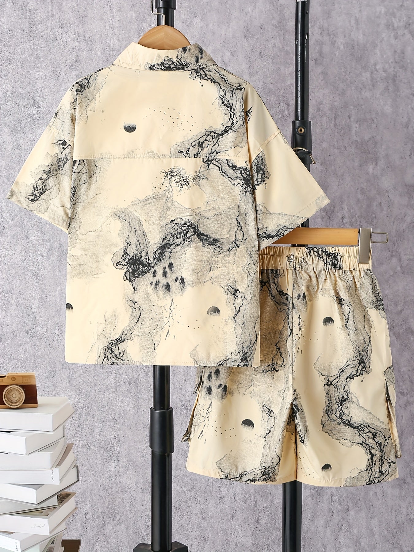 2pcs Toddler Boys Ink Painting Graphic Button Drop Shoulder Shirt Tops