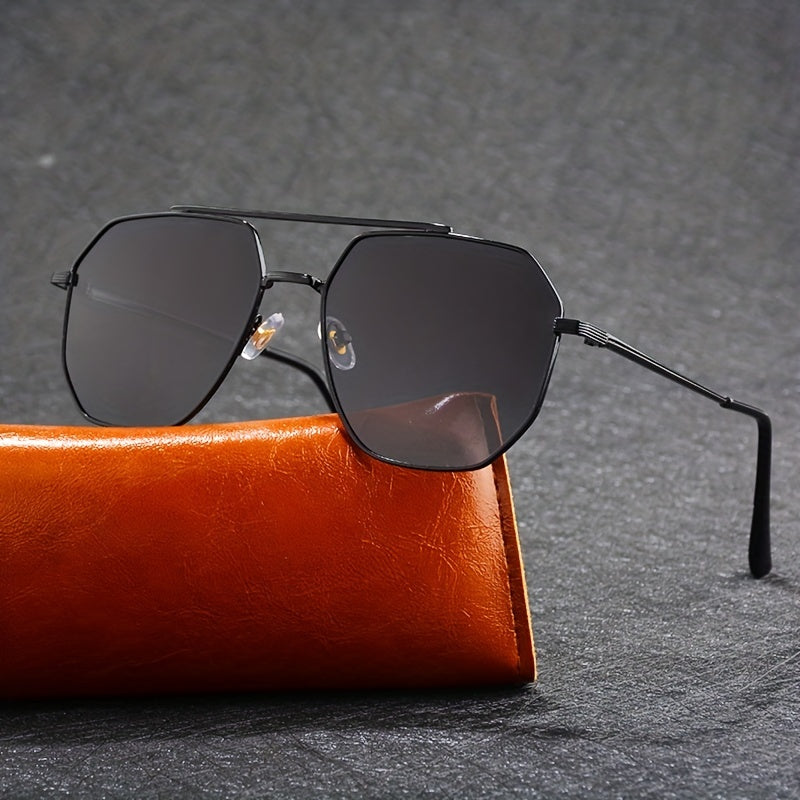 Men's Polarized Aviator Sunglasses Metal Frame UV 400 Protection
