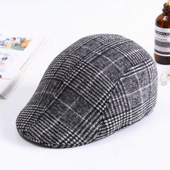 Men's Retro Cap Plaid Hat for Autumn and Winter