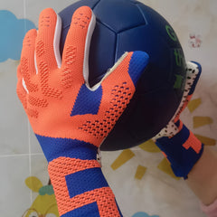Breathable & Wear-resistant Football Goalkeeper Gloves for Training & Match