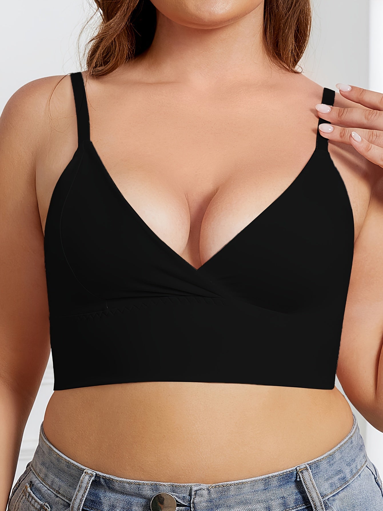 Women's Plus Size Deep V Neck Bralette with Padded Longline Design