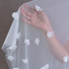 Romantic Floral Bridal Veil Hair Comb Double Layer 3D Flower Nylon