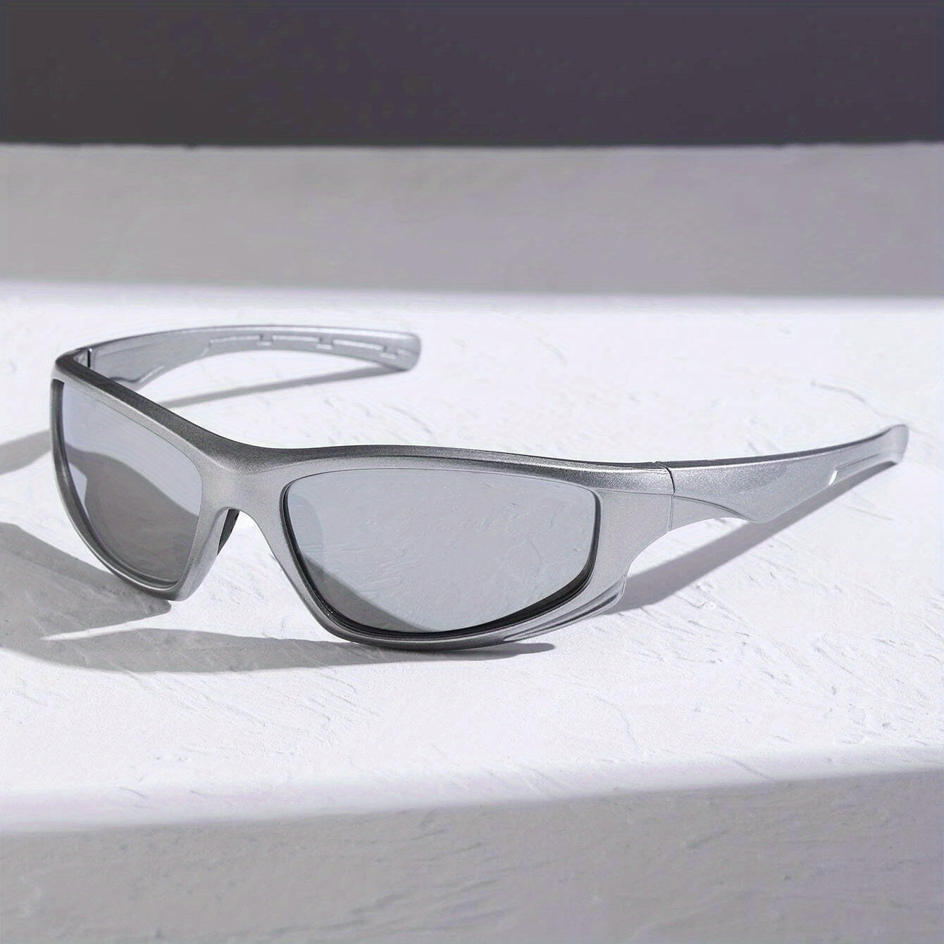 Men's Future Feeling Wrap Sunglasses