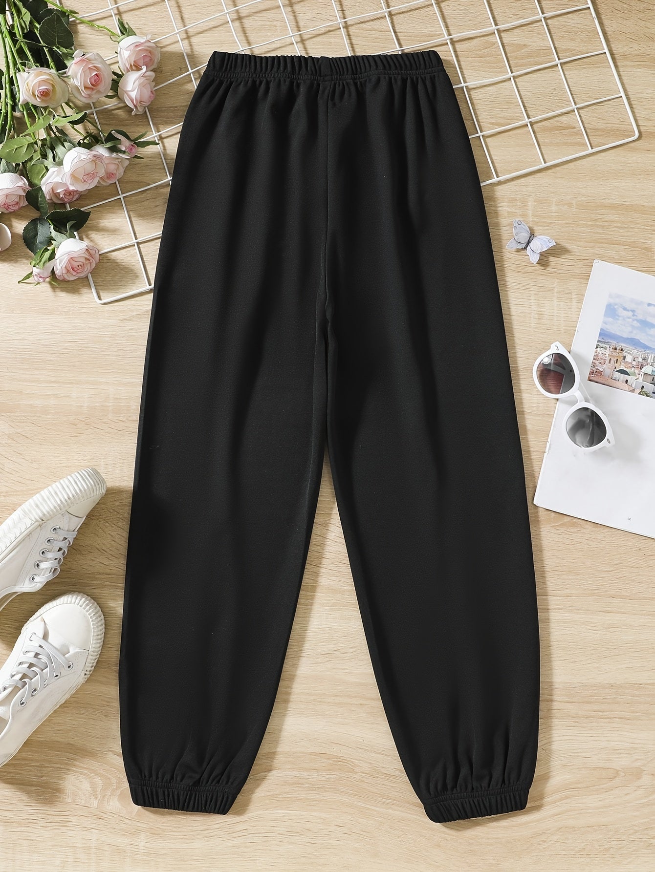 Butterfly Graphic Jogger Sweatpants Girls Loose Fit Trousers