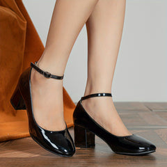Women's Chunky Heel Closed Toe Strap Pumps