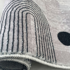 Cashmere Fabric Symmetrical Line Rug 47.2x62.99in