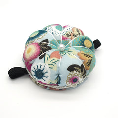 Pumpkin Shape Sewing Pincushion with Wrist Strap