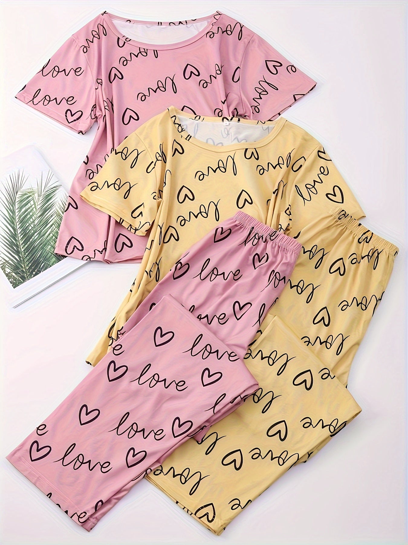 Heart Print Pajama Set Short Sleeve Crew Neck Top & Elastic Waistband Pants